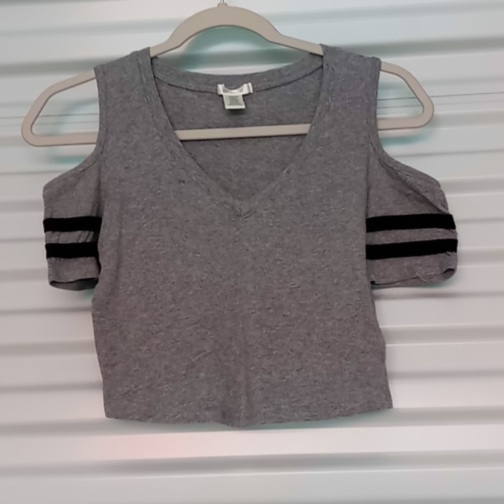 Women's off shoulder crop top size medium - Picture 1 of 3